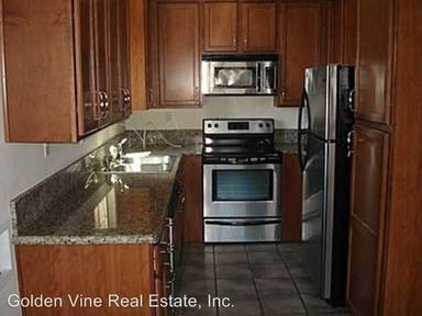 Main picture of 855 E Lexington Ave