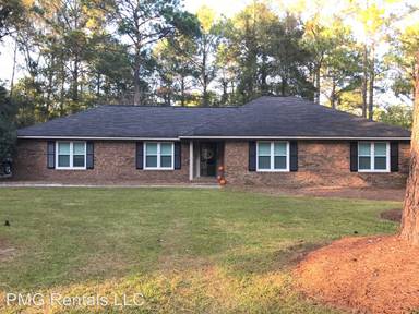 Main picture of 207 Merrywood Dr