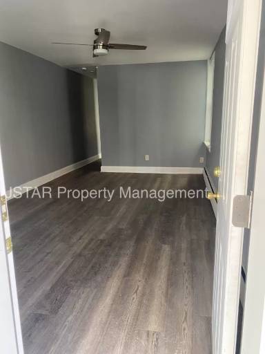 Main picture of 738 Pear St