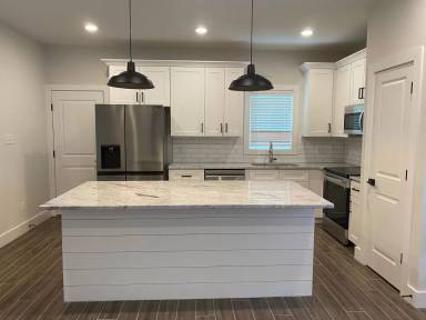 Main picture of 109B Sterling St