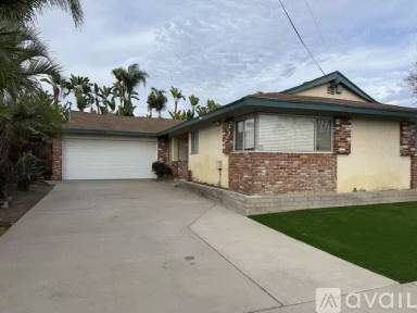 Main picture of 8442 Bashan Lake Ave