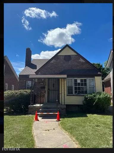 Main picture of 14399 Forrer St