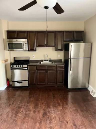 Main picture of 500 E Godfrey Ave