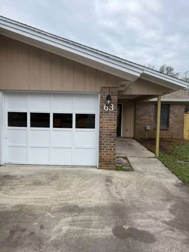 Main picture of 63 Lincoln Dr NW