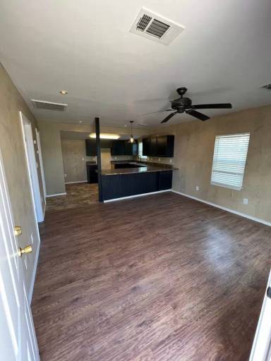 Main picture of 4108 S Washington St