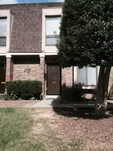 Main picture of 1880 Poplar Woods Cir E