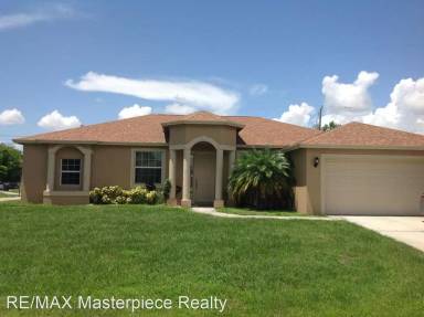 Main picture of 1899 SW Dalmatian Ave