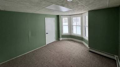 Main picture of 319 Main St
