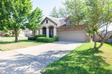 Main picture of 2500 Bidermann Way