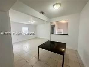 Main picture of 1582 NE 183rd St