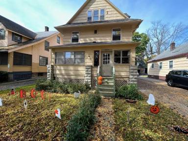 Main picture of 1339 Genesee Street - 2