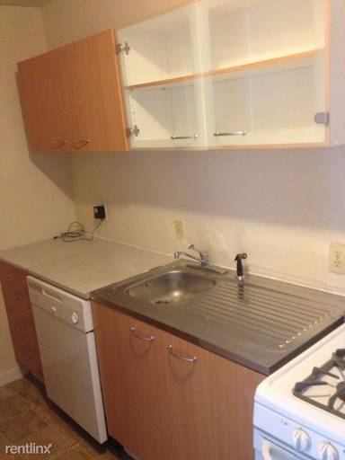 Main picture of 4333 Roanoke Pkwy