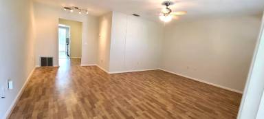 Main picture of 911 Washington Ave Apartments