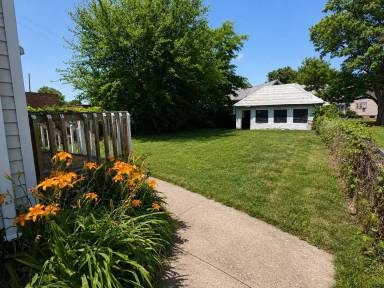Main picture of 2243 Consaul St