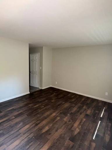 Main picture of 900 Davenport St