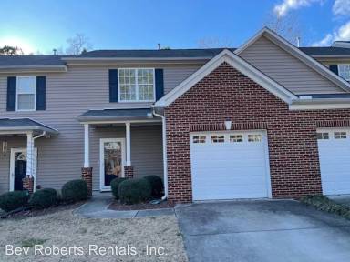 Main picture of 110 Cline Falls Dr