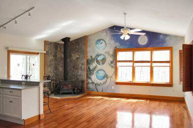 Main picture of 522 Unity Pl