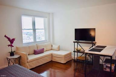 Main picture of 1205 St Charles Condominium