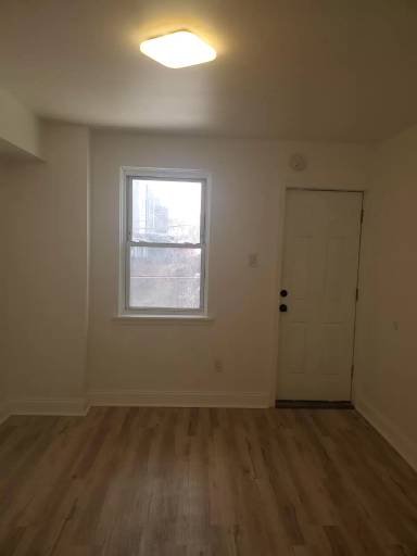Main picture of 3416 N Marshall St