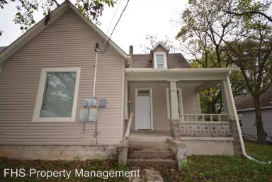 Main picture of 1712 N Sherman Ave