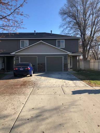 Main picture of 112 S Ivy St