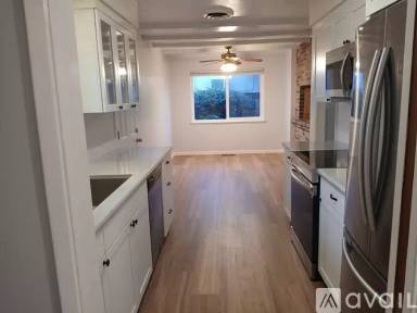 Main picture of 5061 Bonniemae Way