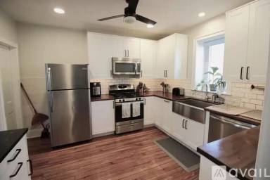 Main picture of 141 W Mulberry St