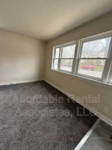 Main picture of 1560 S 10th St