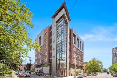 Main picture of 6025 Boulevard E