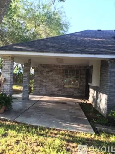 Main picture of 2005 Toluca Dr
