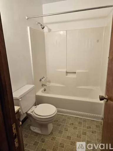 Main picture of 309 Hillcrest Dr