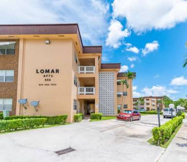 Main picture of 555 S Luna Ct