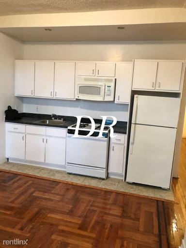 Main picture of 605 E 16th St