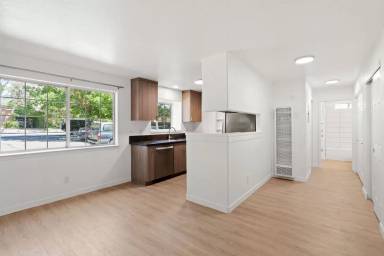 Main picture of 710 Stewart St