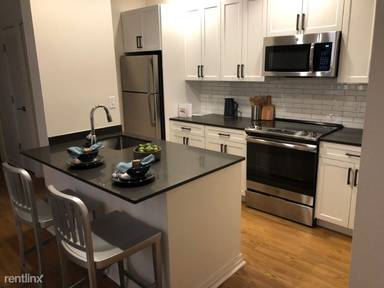 Main picture of 7 India St
