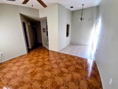 Main picture of 7235 Sky Ct