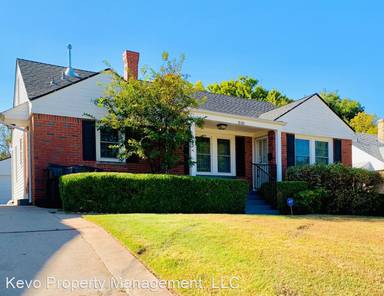 Main picture of 810 NW 48th St