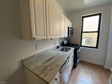 Main picture of 974 Saint Nicholas Ave