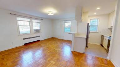 Main picture of 4000 Beecher St NW