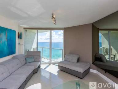 Main picture of La Perla Condo