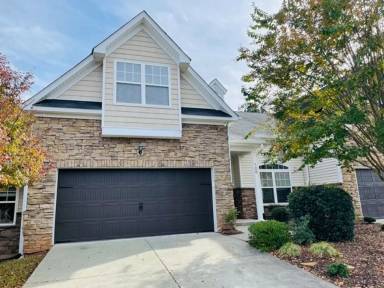 Main picture of 106 Honeycomb Ln