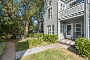 Main picture of 2113 Walnut St