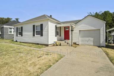 Main picture of 3833 NW 24th St