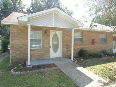 Main picture of 7135 Pearson Rd