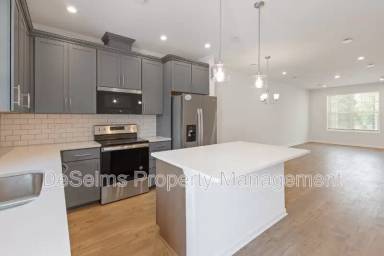 Main picture of 5114 Dayflower Dr