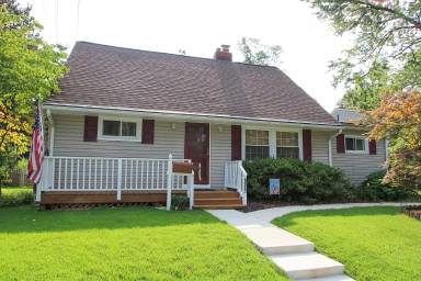 Main picture of 2204 Luzerne Ave