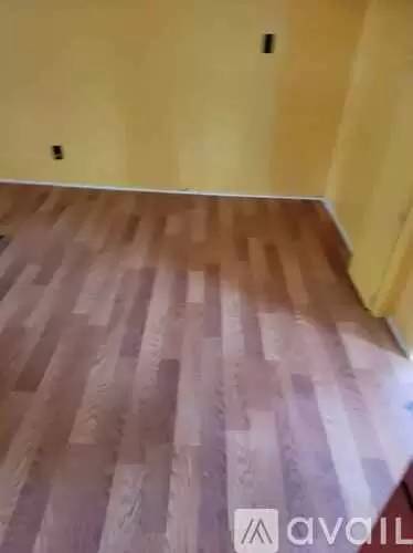 Main picture of 1709 W Cahaba Ave