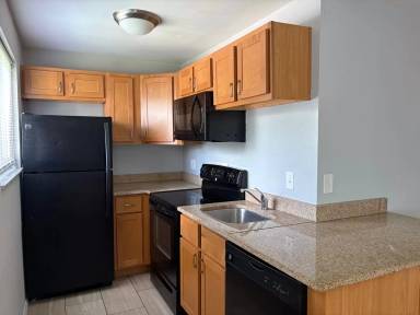 Main picture of 2955 Madison Rd