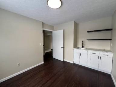 Main picture of 508 E Broad St