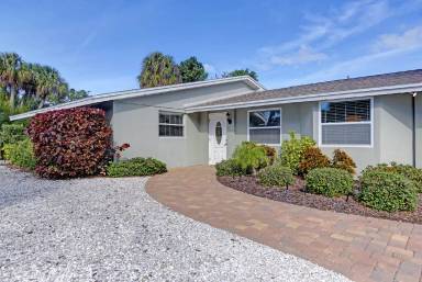 Main picture of 927 Contento St